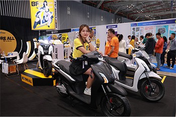 Vetnam ho Chi Minh elektr transport vositasi va velosipedlar ko'rgazmasi bosh...